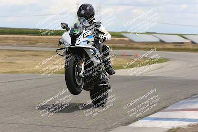 media/Apr-26-2024-TrackDaz (Fri) [[c4b677d280]]/C Group/140pm (Wheelie Bump)/